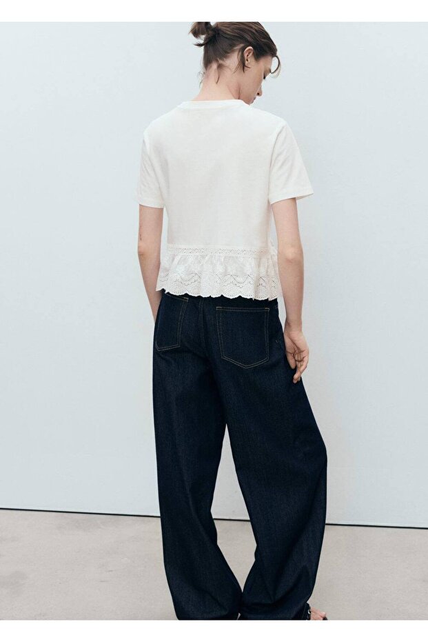 İşlemeli volanlı tişört - 4