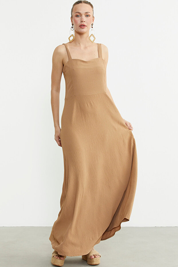İnce Askılı Uzun Krep Elbise - Kamel - 3