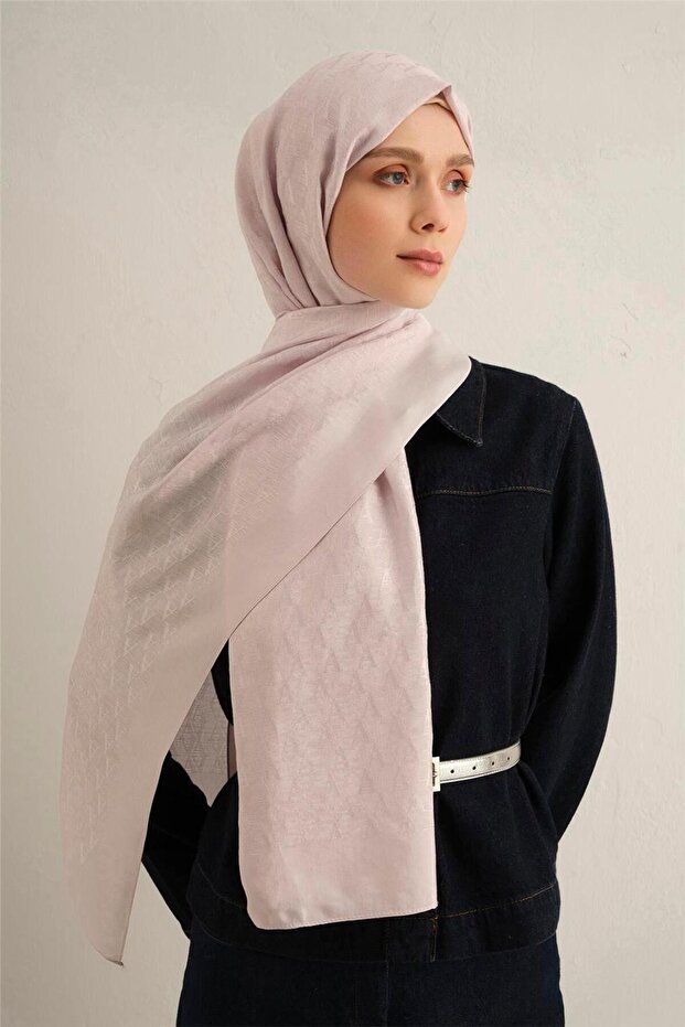 شال بامورا AA مونوغرام 3 44