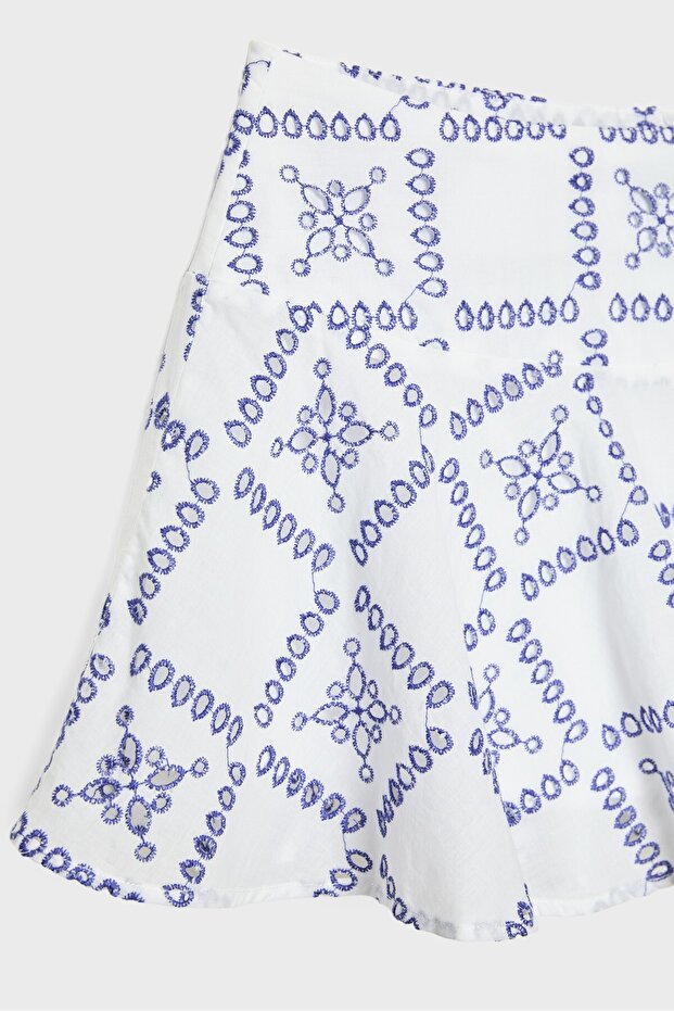 Dökümlü nakışlı şort etek - 7