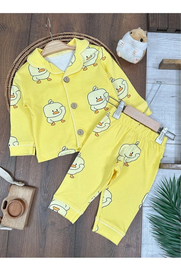 Bebek ve Çocuk Pijama %100 Pamuk Yumuşak Doku Önden Düğmeli Mevsimlik BebekPijamaTakımı - 2
