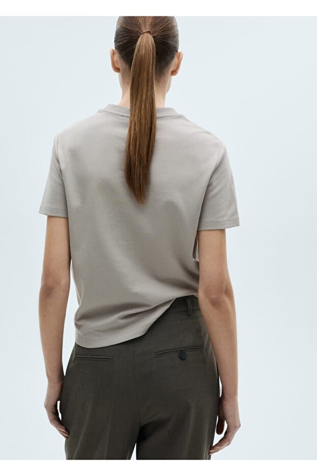 V yakalı pamuklu tişört - 4