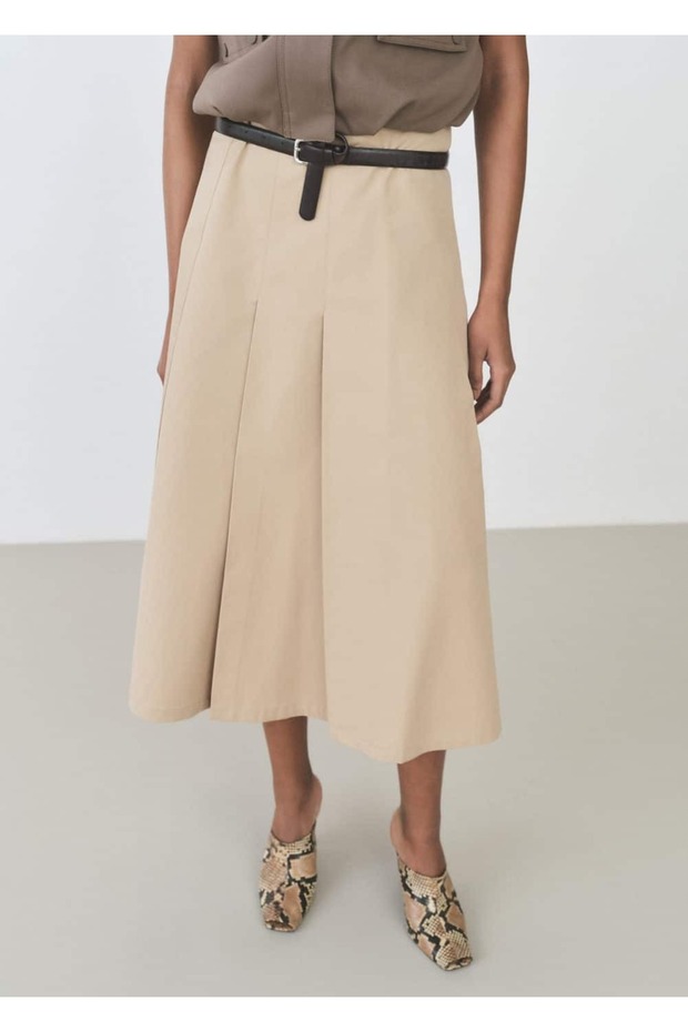 A-Line Skirt with Collet Details