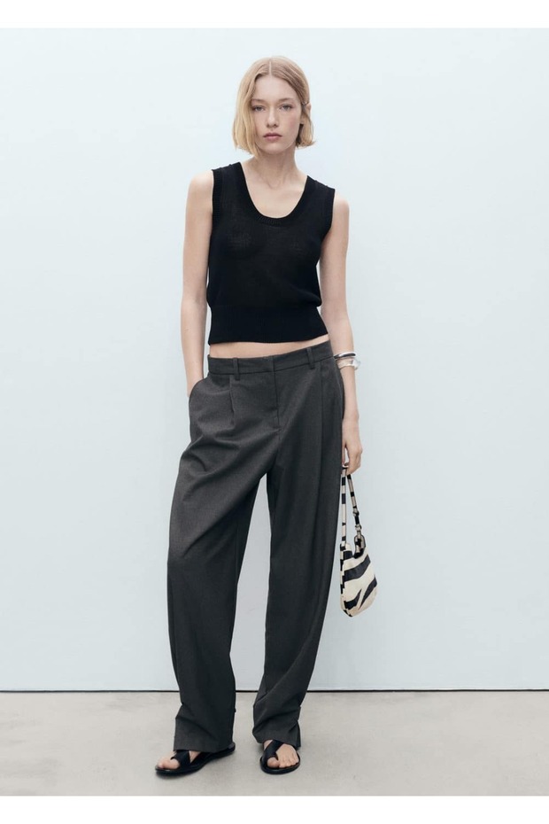 Dekolte Yakalı Triko Bluz - 2