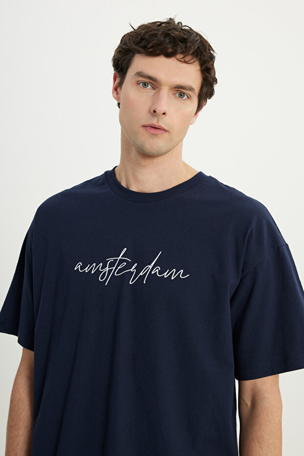 Erkek Lacivert-Beyaz Oversize %100 Pamuk Geniş Kesim Baskılı Bisiklet Yaka Tişört - 4