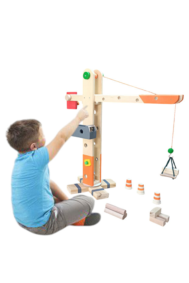 Wooden Toy Crane – 360 ° Rotatable, Movable Basket