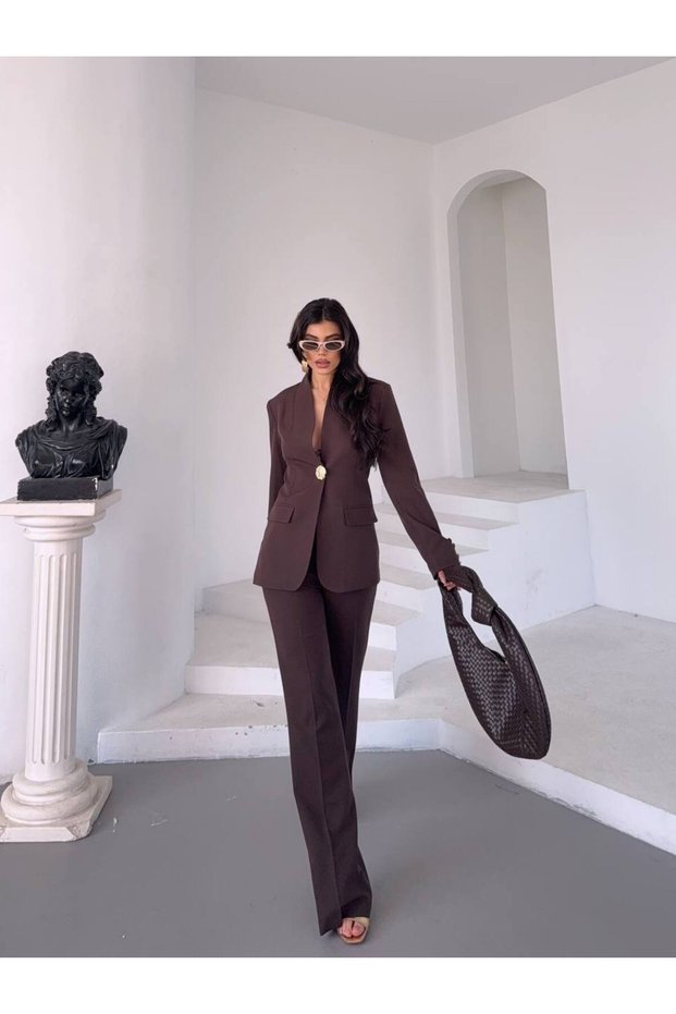 Women's Gold Button Detailed Blazer Jacket and Pants Suit – New Season