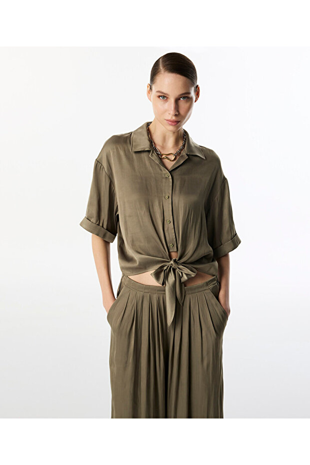 BELDEN BAĞLAMALI GÖMLEK - 1