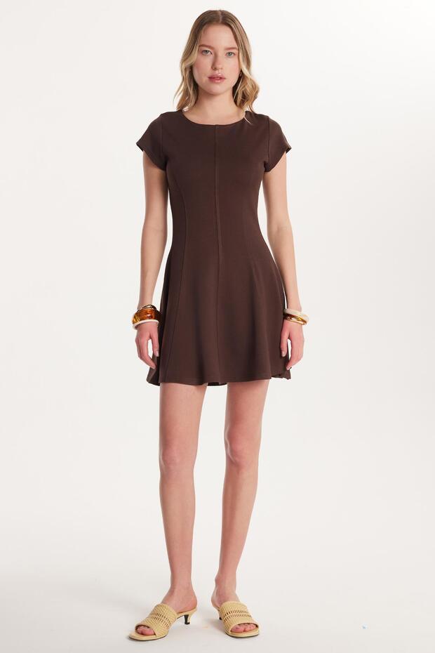 Women's Standard Fit Short Sleeve U Neck Brown Dress