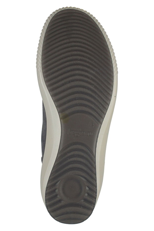 Sneaker - 7