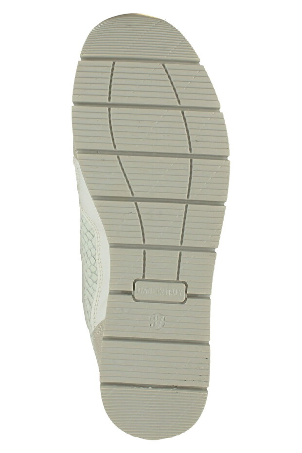 Sneaker - 7