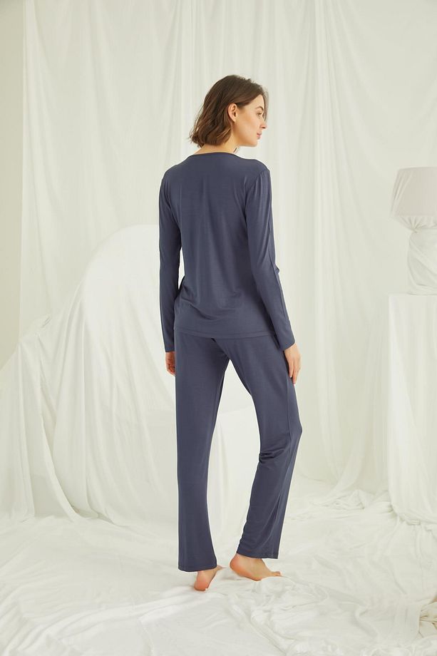 Yakası Ve Omzu Dantelli Önü Boydan Düğmeli Pijama Takımı - 5