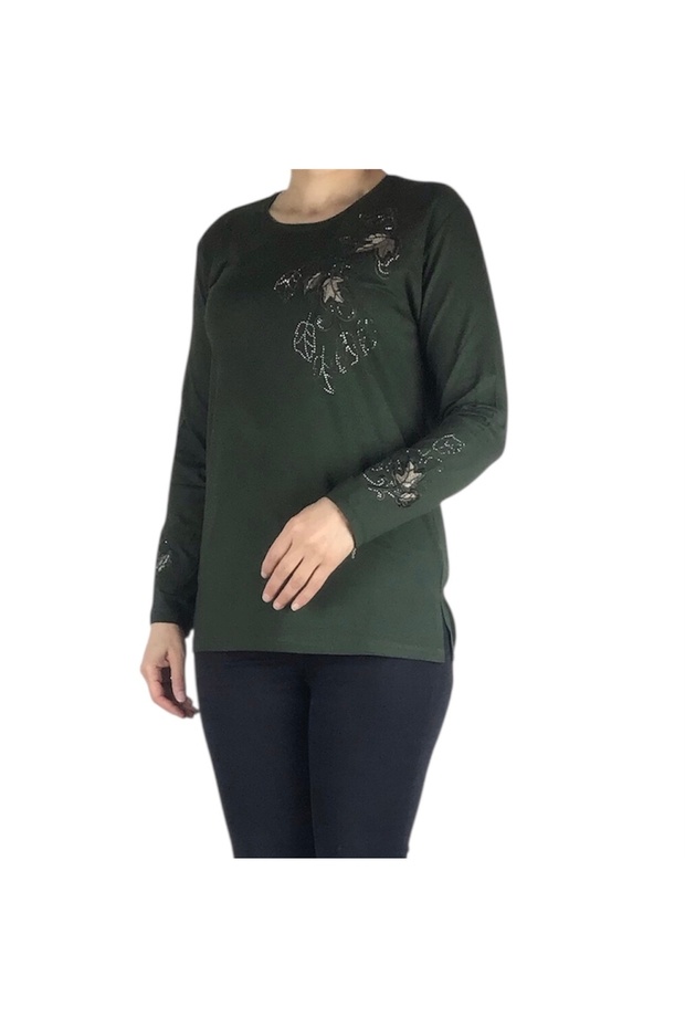 Women's Bluz with Front and Sleeves with Stitches and Stones