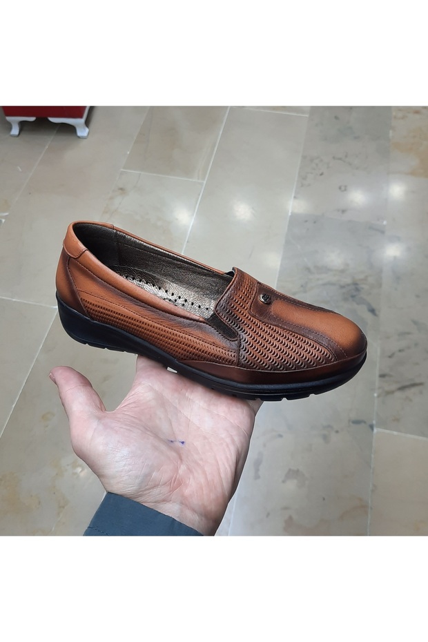 Women's Inside-Outside Genuine Leather Orthopedic Elastic Seasonal Tan Mother's Shoes
