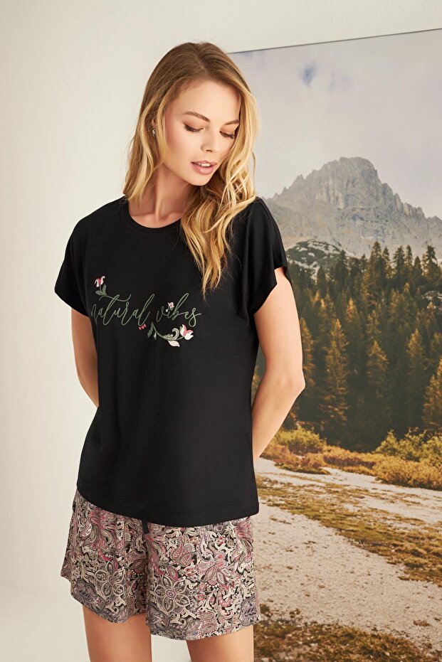 طقم شورت "Natural Vibes" بنمط أوراق الشجر - 6