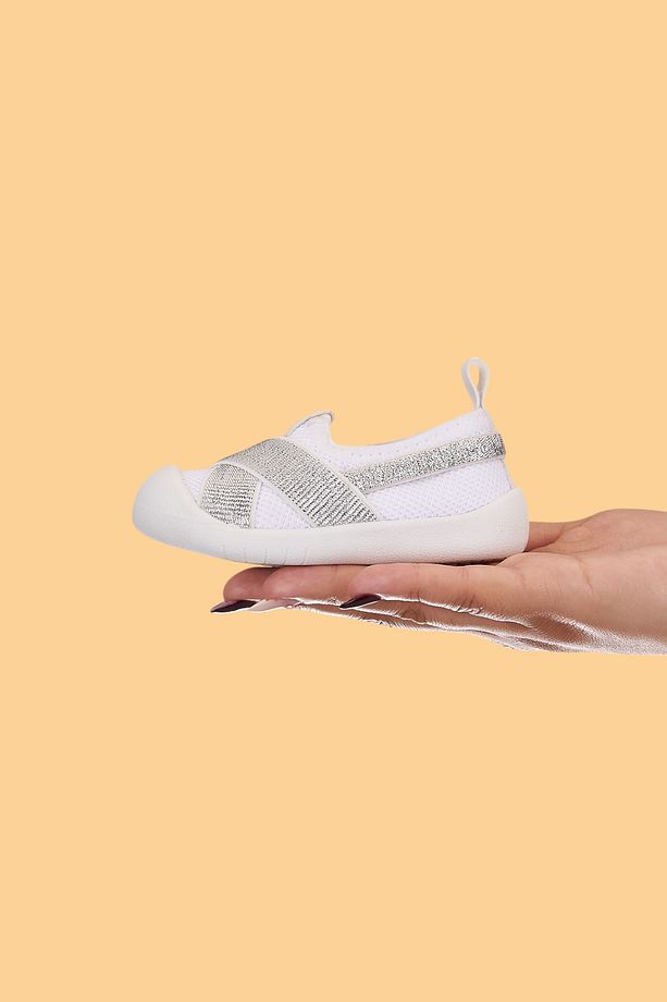 Bitaale Kız Bebek&Çocuk Bağcıksız, Yumuşak, Ortopedik Kaymaz Taban Beyaz İlk Adım Ayakkabısı Sneaker - 5