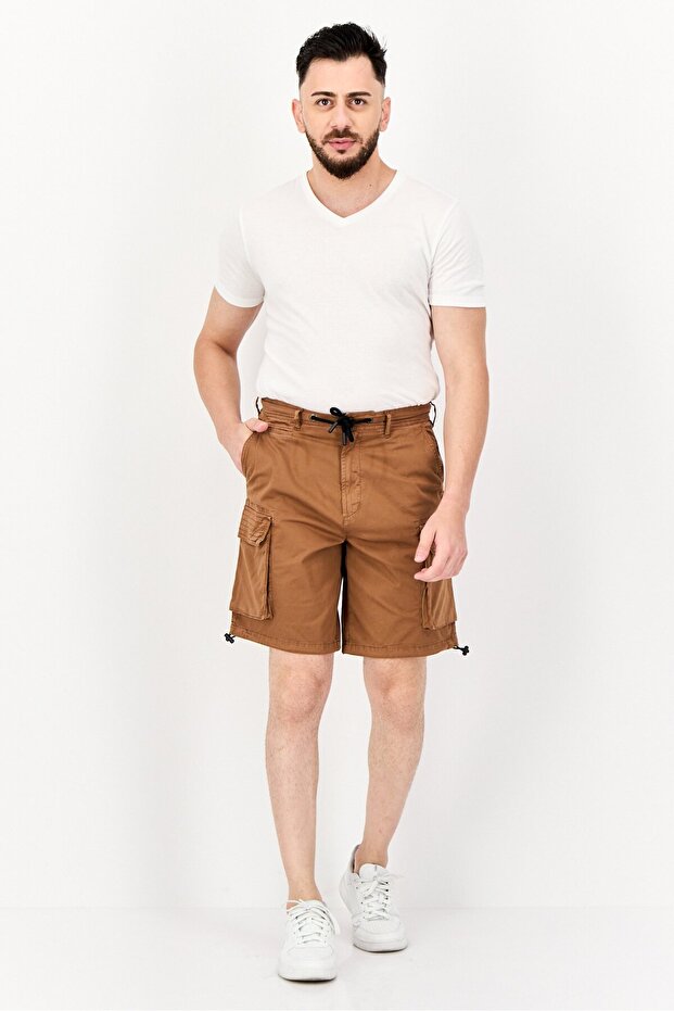 Men Solid Cargo Shorts, Brown - 4