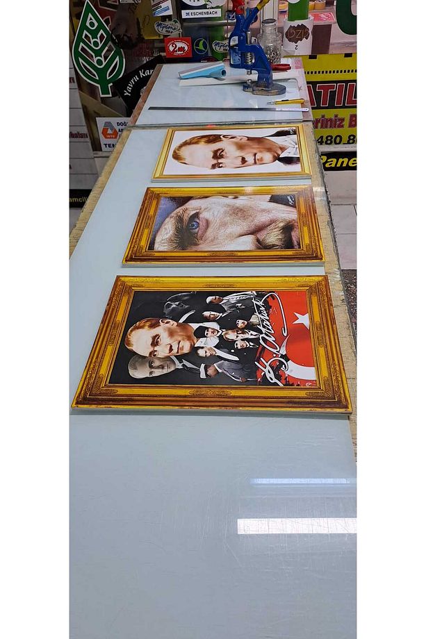Atatürk Tablosu Posteri - 4