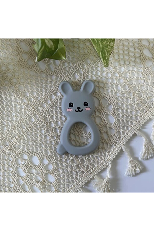 عضاضة ارنوب سيليكون باللون الرصاصي - 1