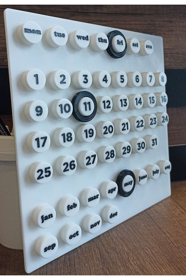 Ring a Date Calendar - 3