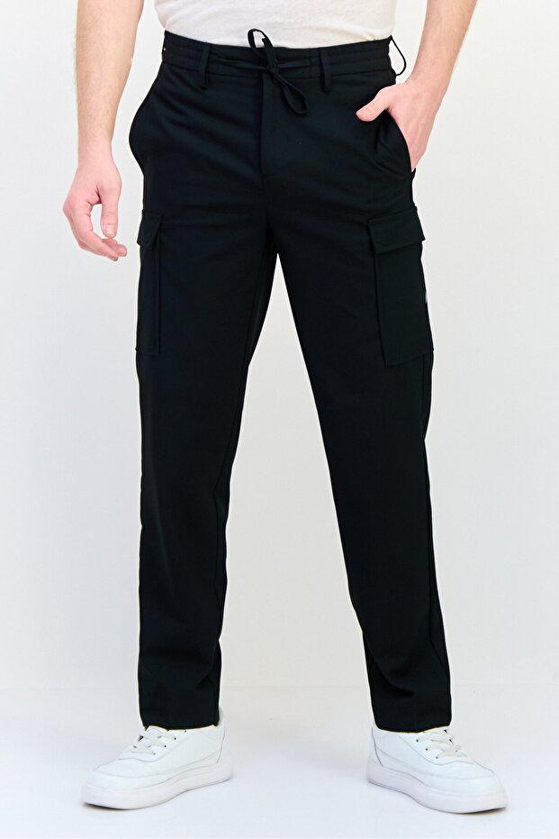 بنطال كارجو سادة بقصّة عادية للرجال، أسود - 1