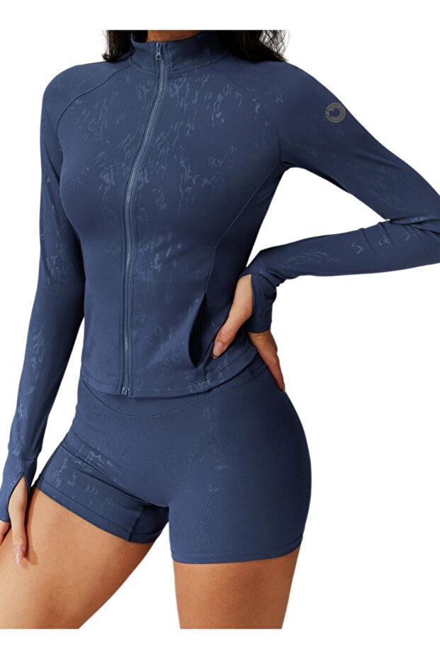 سترة نسائية خفيفة. - 1