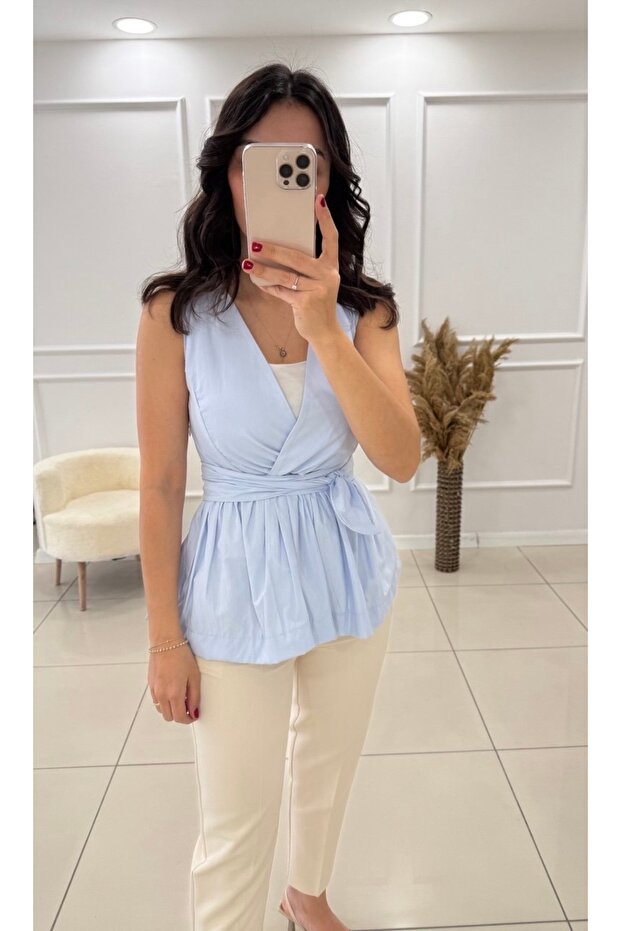 Belden Bağlamalı Gömlek - 3