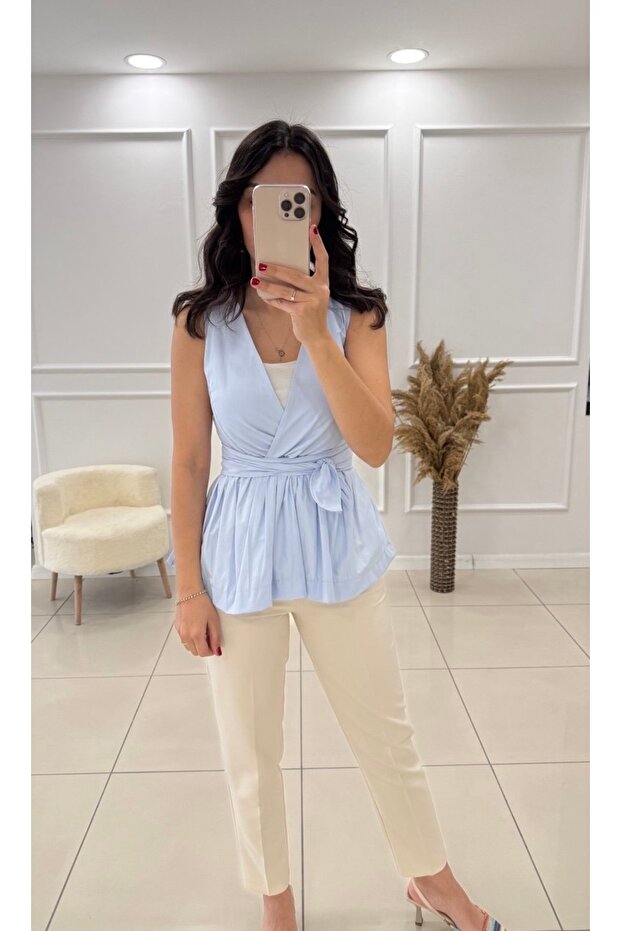 Belden Bağlamalı Gömlek - 4