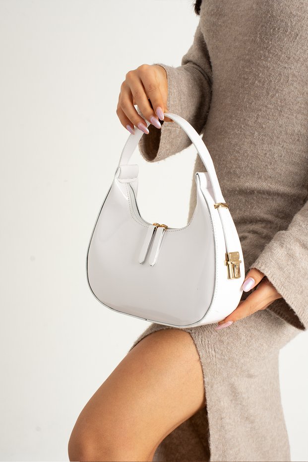 Women's Patent Leather Baguette Cherry Bag Zipper Closure Cherry Bag Special Strap Detailed Handle Bag
