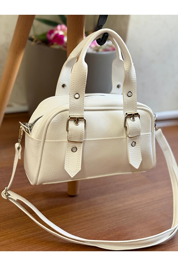 Women's Hand and Shoulder Bag with Belt Detail