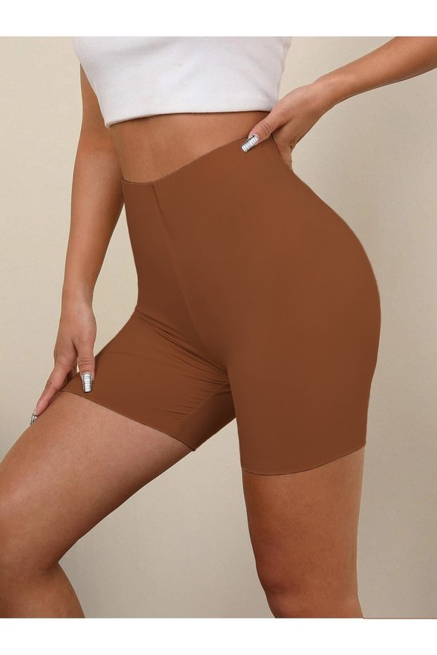 Porfy Model Seamless Tightening and Firming Laser Cut Short Shorts Brown Color