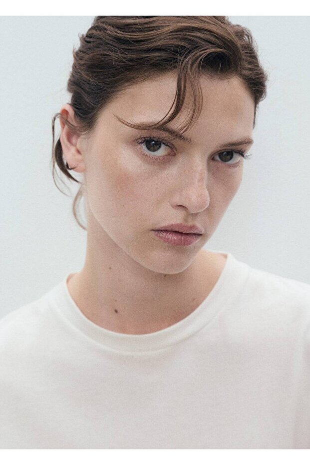 İşlemeli volanlı tişört - 6