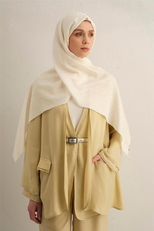 شال بامورا AA مونوغرام 3 58