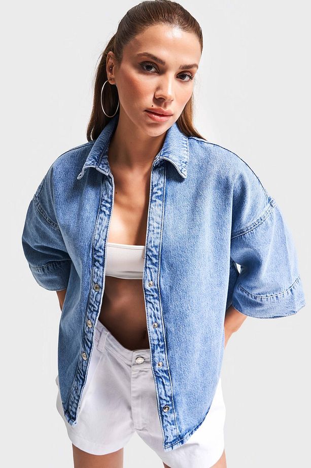 Kadın Mavi Renk 1s5-4 Önü Düğmeli Bol Kesim Denim Ceket Gömlek - 1