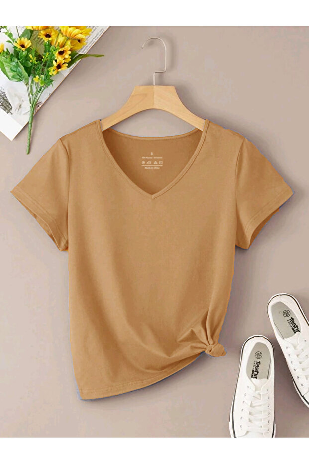 تيشيرت قطني أساسي برقبة على شكل حرف V (بدون نمط عادي) - 1