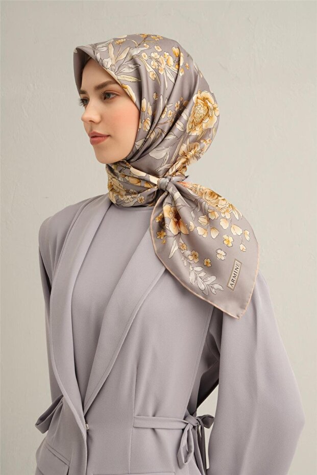 Desenli Saf Ipek Twill Eşarp 9347- 52 - 3