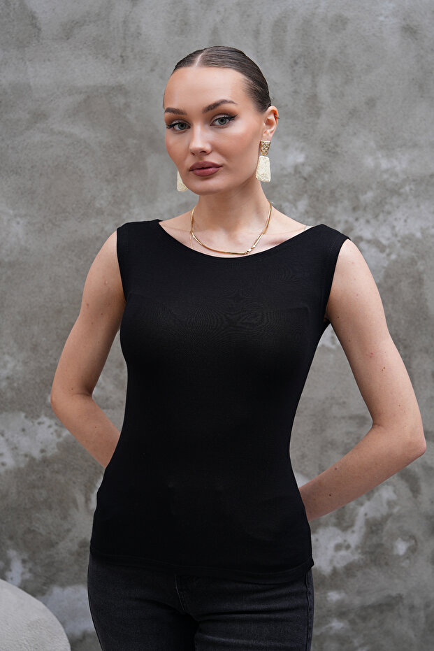 Siyah Basic Kayık Yaka Bluz - 1