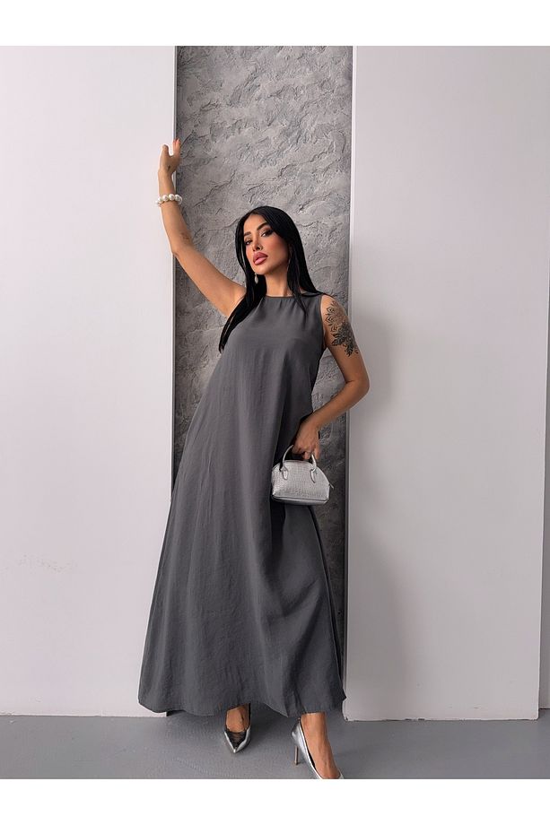 Kadın Kolsuz Salaş Maxi Elbise - 4