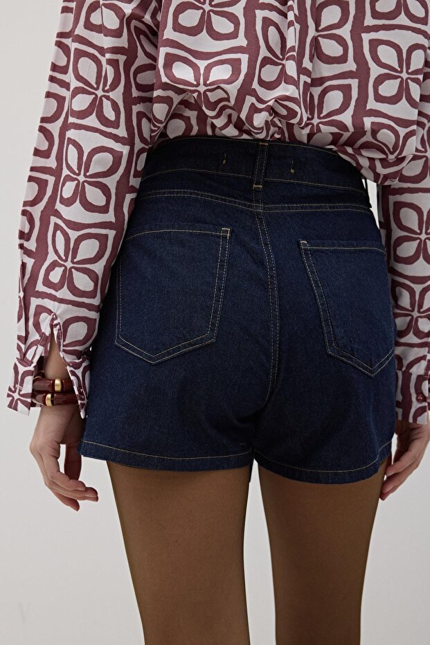 Önü Düğmeli Fermuarlı Kot Şort RİNS YIKAMA - 4