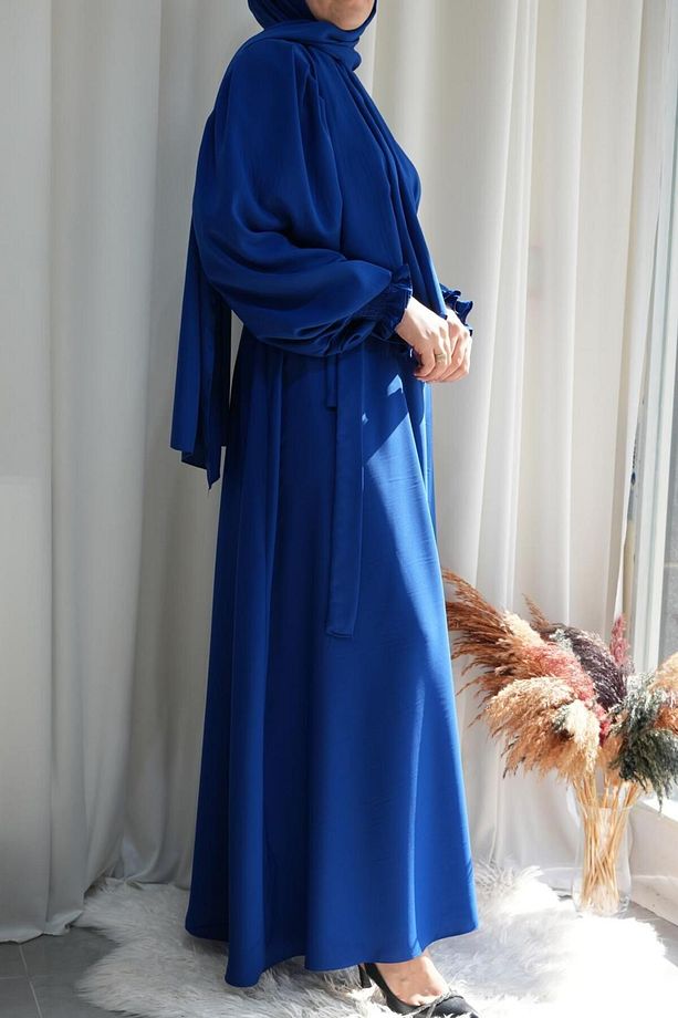 Model Meryem Medine Ipeği Çiçek Kol Detaylı Tesettür Elbise (ŞALSIZ) - Mavi - Meryem01013 - 5