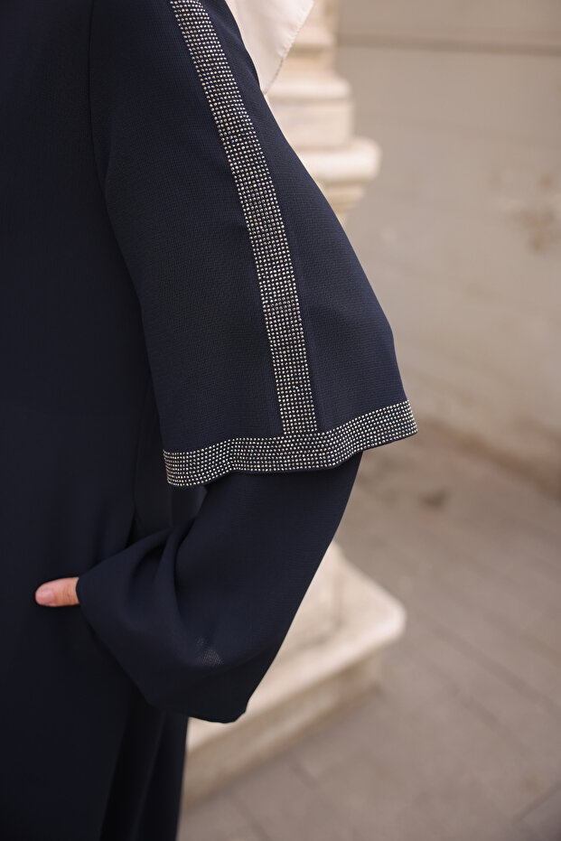 MARİEL FERACE-Lacivert - 3