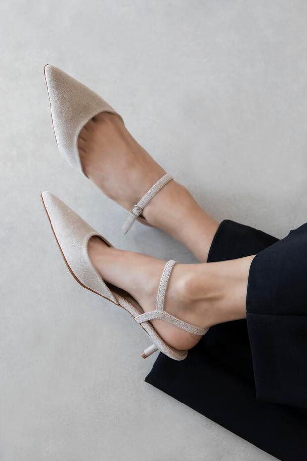 Melvin Women's Heeled Suede Shoes Beige