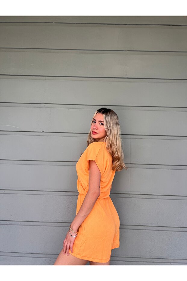 Turuncu şortlu tulum - 4