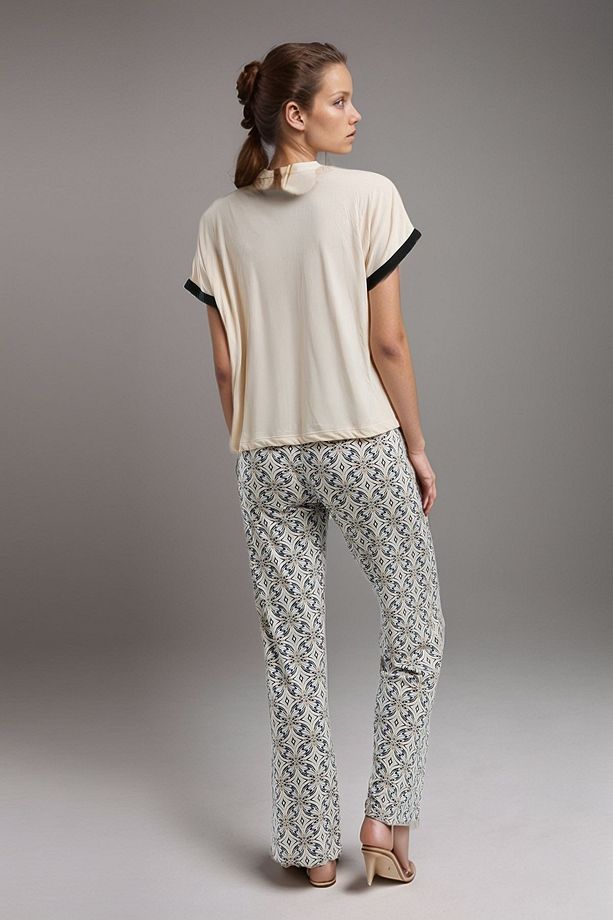 Kadın Krem Kısa Kol Desenli Viskon Pijama Takımı Q9.U.9O.K6.K.A0.P.C - 4