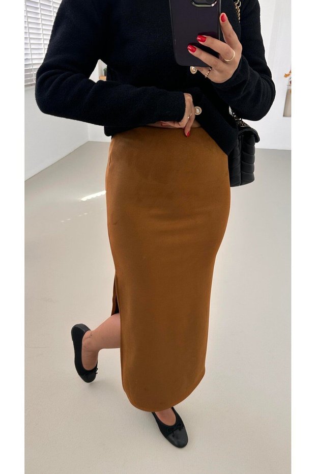 Chamakh Women's Elastic Waist Deep Slit Suede Long Pencil Skirt