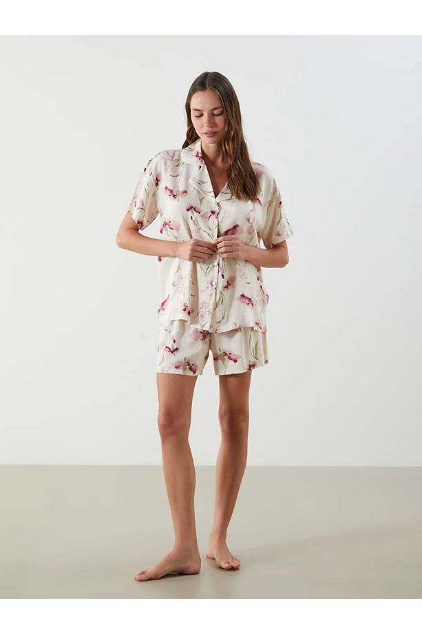 LCW DREAM Ekru Gömlek Yaka Çiçekli Kadın Şortlu Pijama Takımı - 2