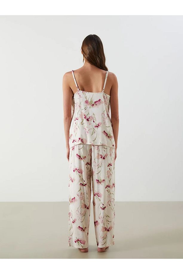 LCW DREAM Ekru V Yaka Çiçekli Askılı Kadın Pijama Takımı - 4