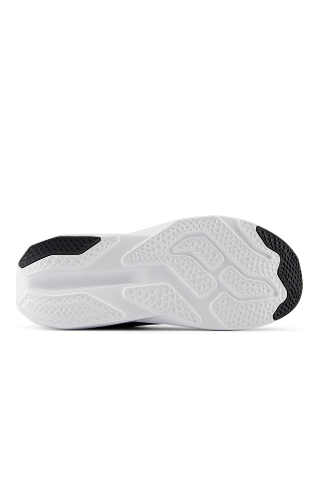 "حذاء ستريت بول II للرجال Gx9688" 
 مشروع # المحتوى: 
 413 قلوب - 5