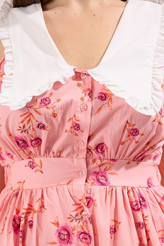 Pembe Çiçekli Poplin %100 Pamuk Bebe Yaka Midi Dokuma Büyük Beden Elbise TBBSS25AH00158 - 3