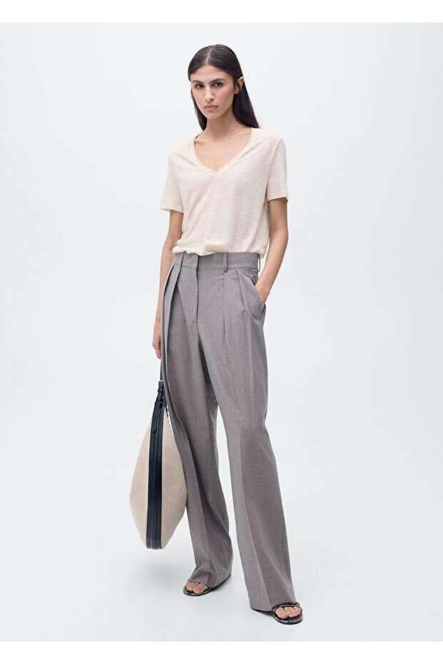 V yakalı keten tişört - 2